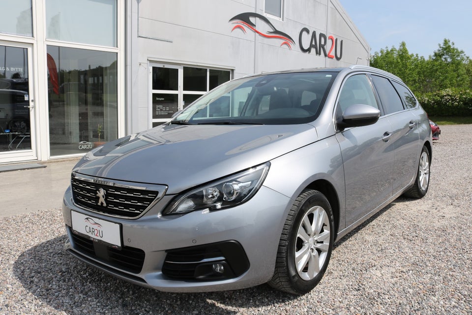 Peugeot 308 1,2 e-THP 130 Selection Sky SW 5d