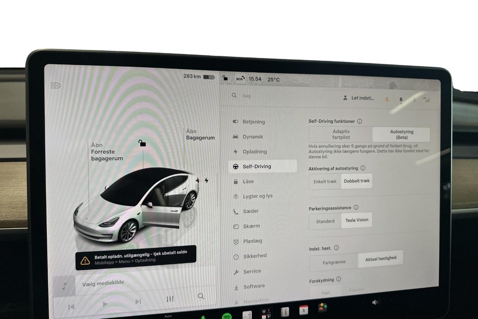 Tesla Model 3 Long Range AWD 4d