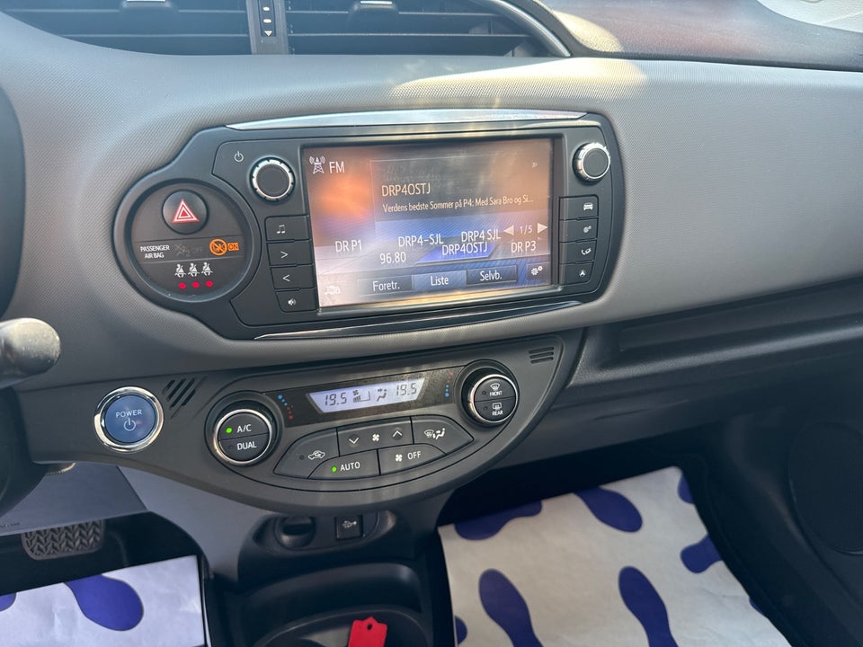 Toyota Yaris 1,5 Hybrid H2 Style e-CVT 5d