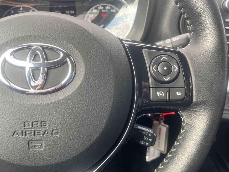 Toyota Yaris 1,0 VVT-i T3 Design 5d