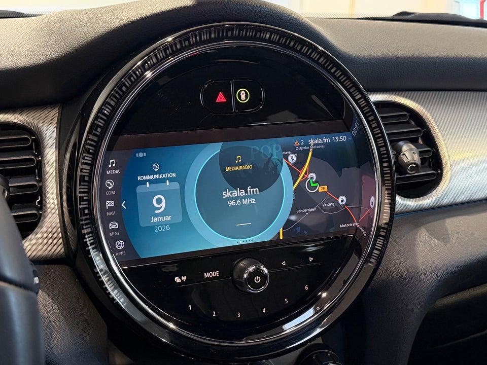 MINI Cooper SE Yours Trim 3d