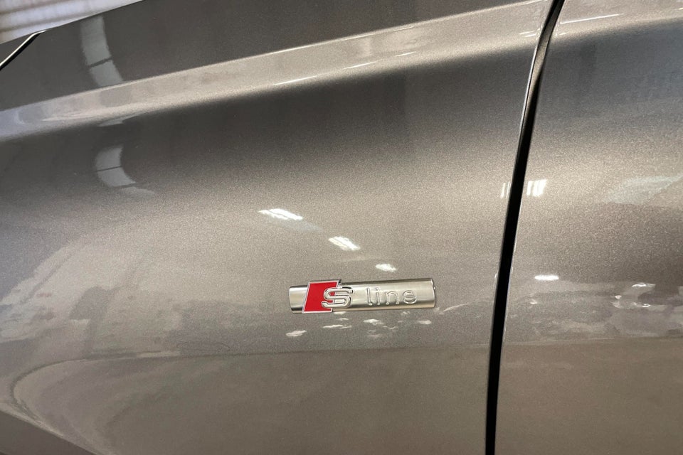 Audi Q4 e-tron 45 Progress 5d