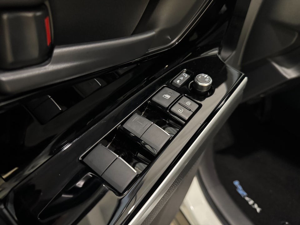 Toyota bZ4X Active 5d