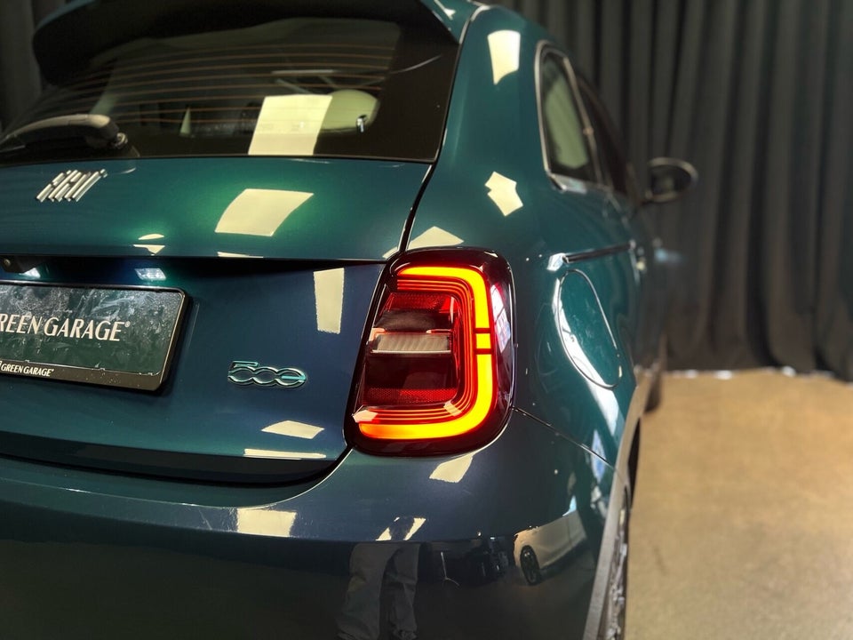 Fiat 500e 42 la Prima 3d