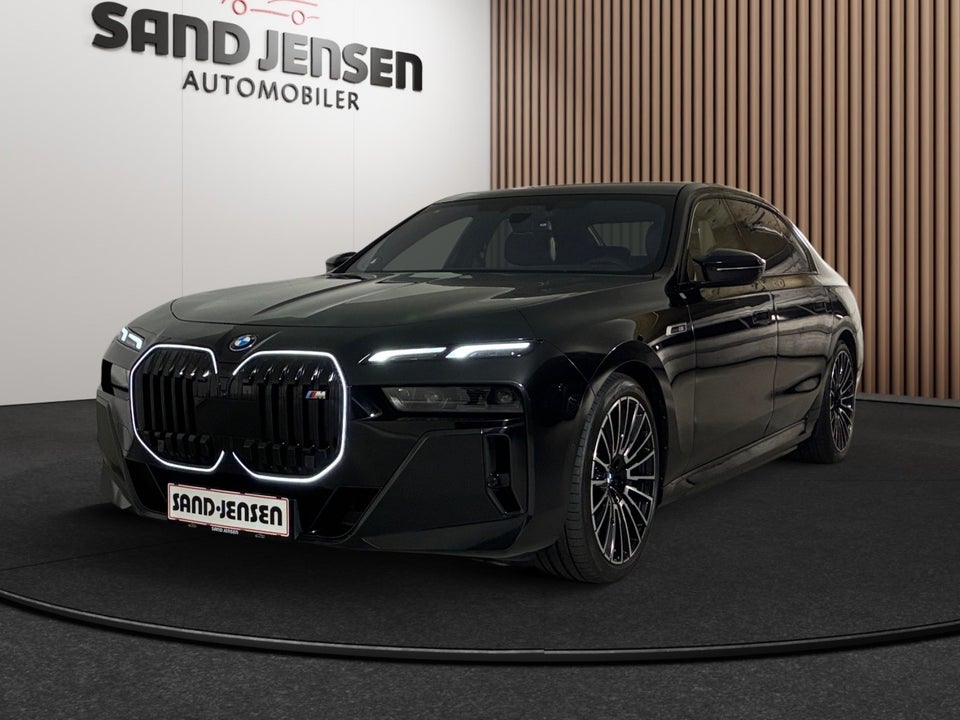 BMW i7 M70 M-Sport Pro Performance xDrive 4d