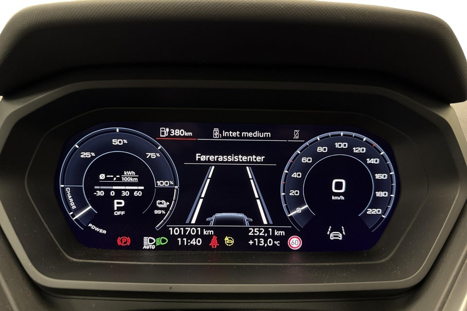 Audi Q4 e-tron 40 Attitude 5d