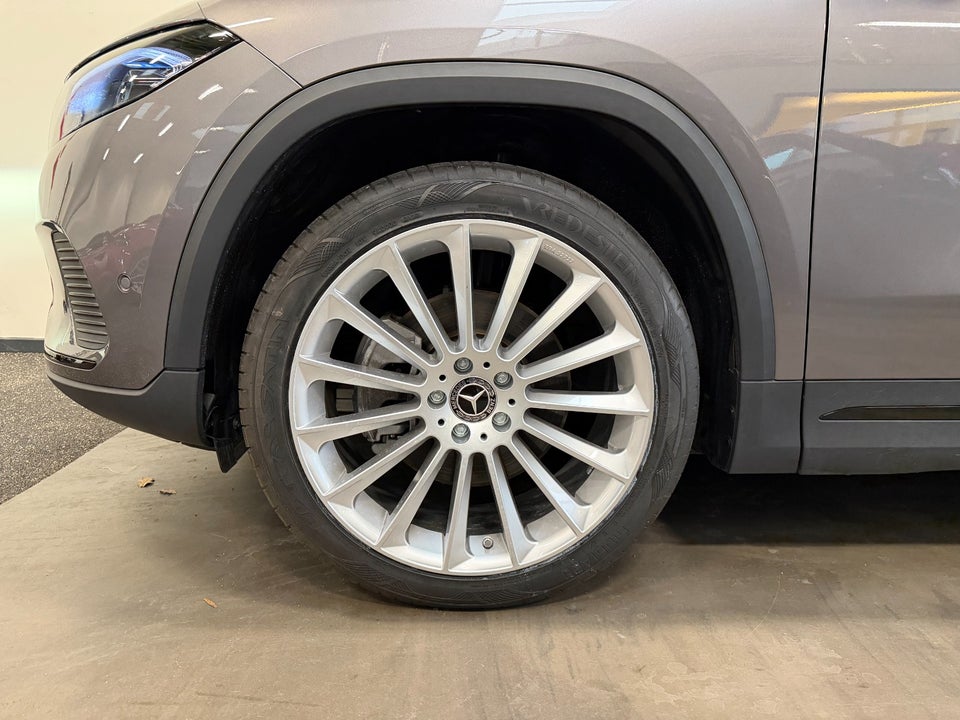 Mercedes EQA250+ Progressive 5d