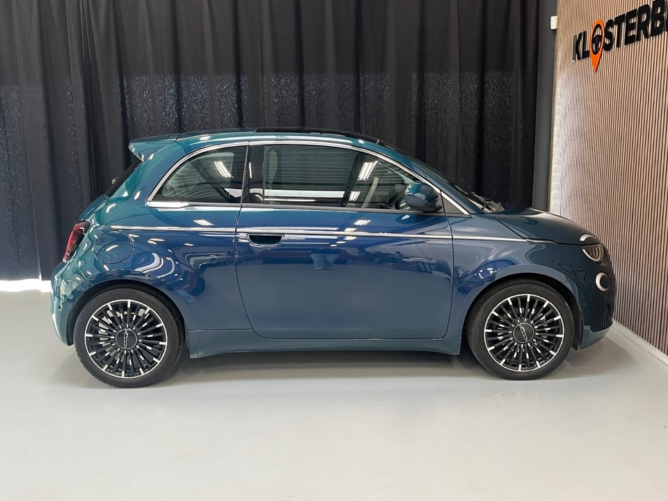 Fiat 500e 42 la Prima Sky 3d