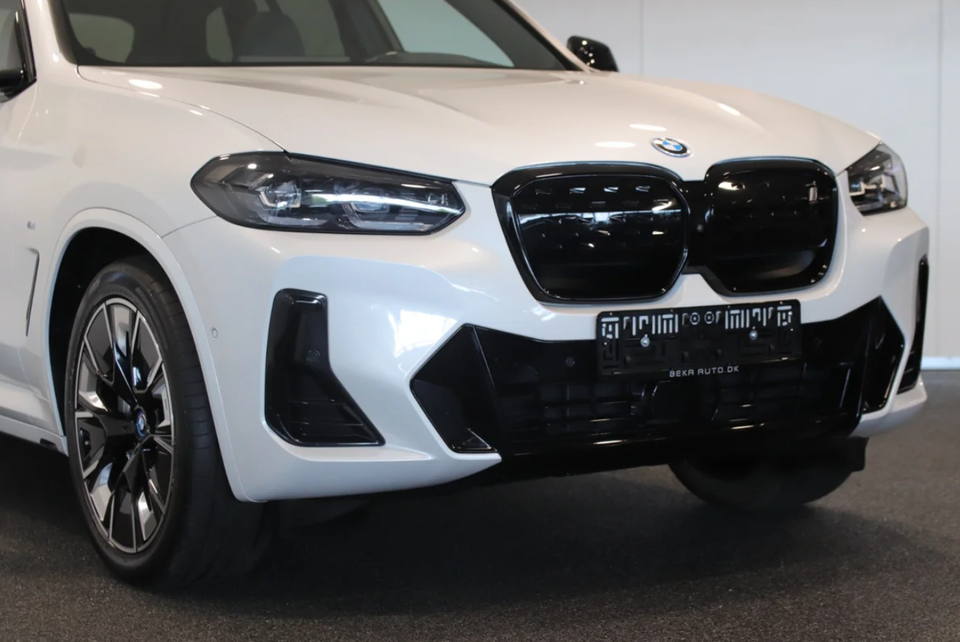 BMW iX3 Charged Plus M-Sport 5d