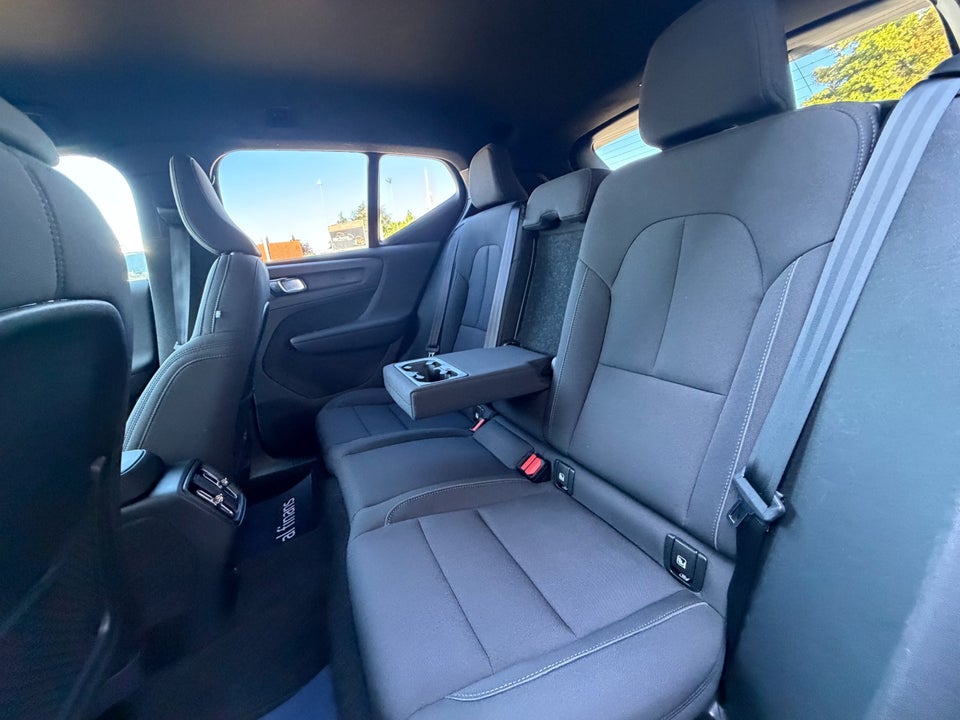 Volvo EX40 Extended Range Core 5d