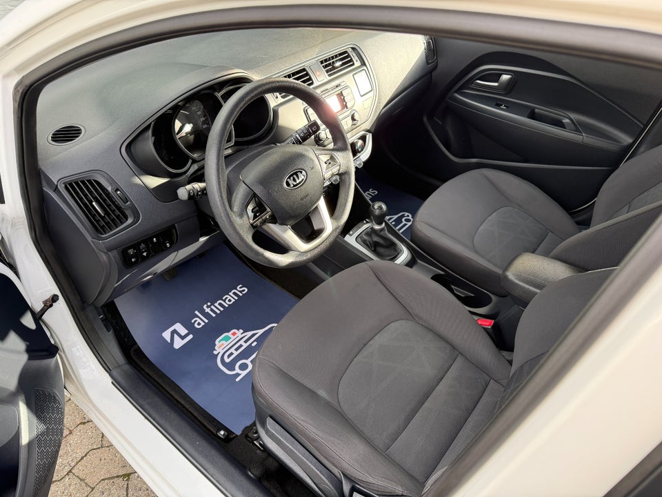 Kia Rio 1,2 CVVT Style+ 5d