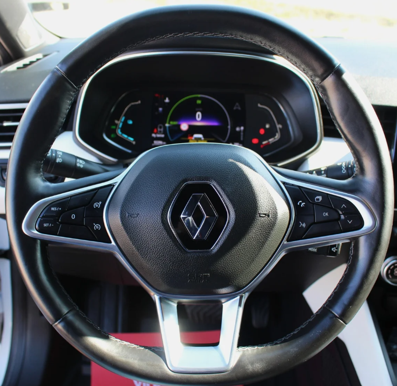 Renault Clio V 1,6 E-Tech Intens 5d