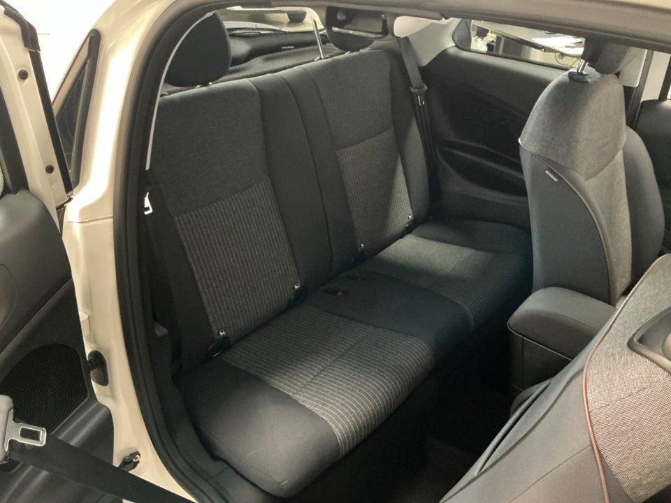 Fiat 500e 42 Icon Sky 3+1 4d