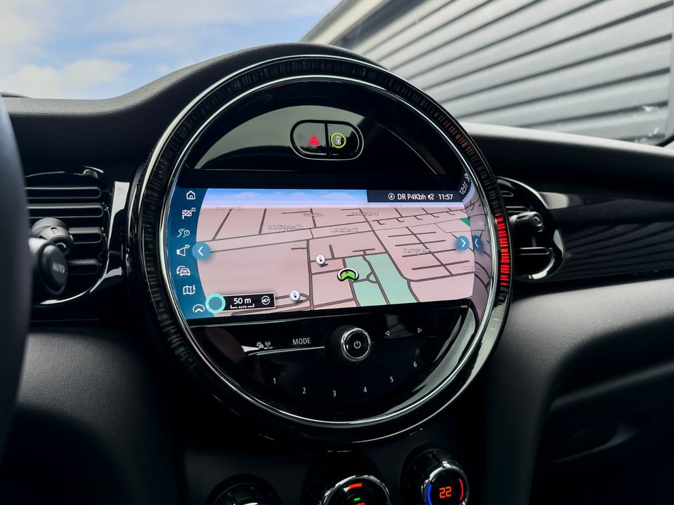 MINI Cooper SE Classic Trim 3d