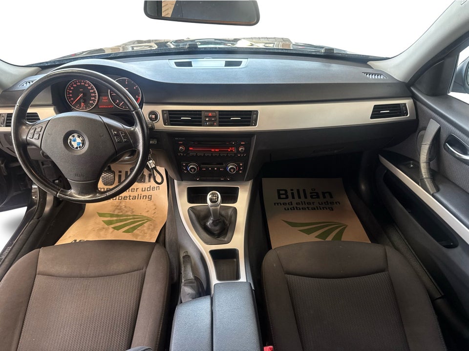 BMW 318d 2,0 Touring 5d