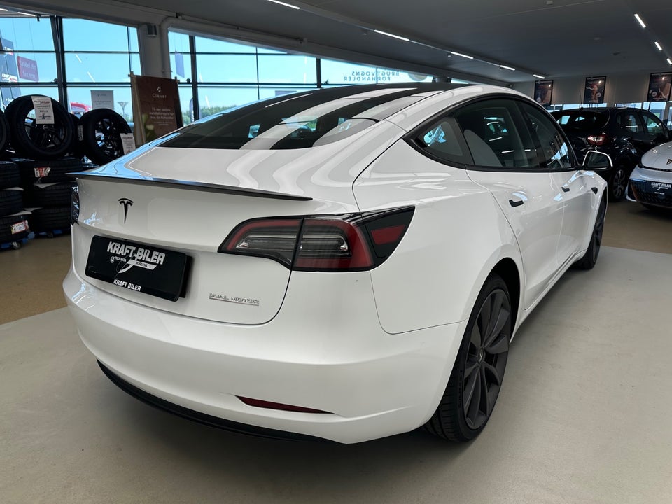 Tesla Model 3 Performance AWD 4d