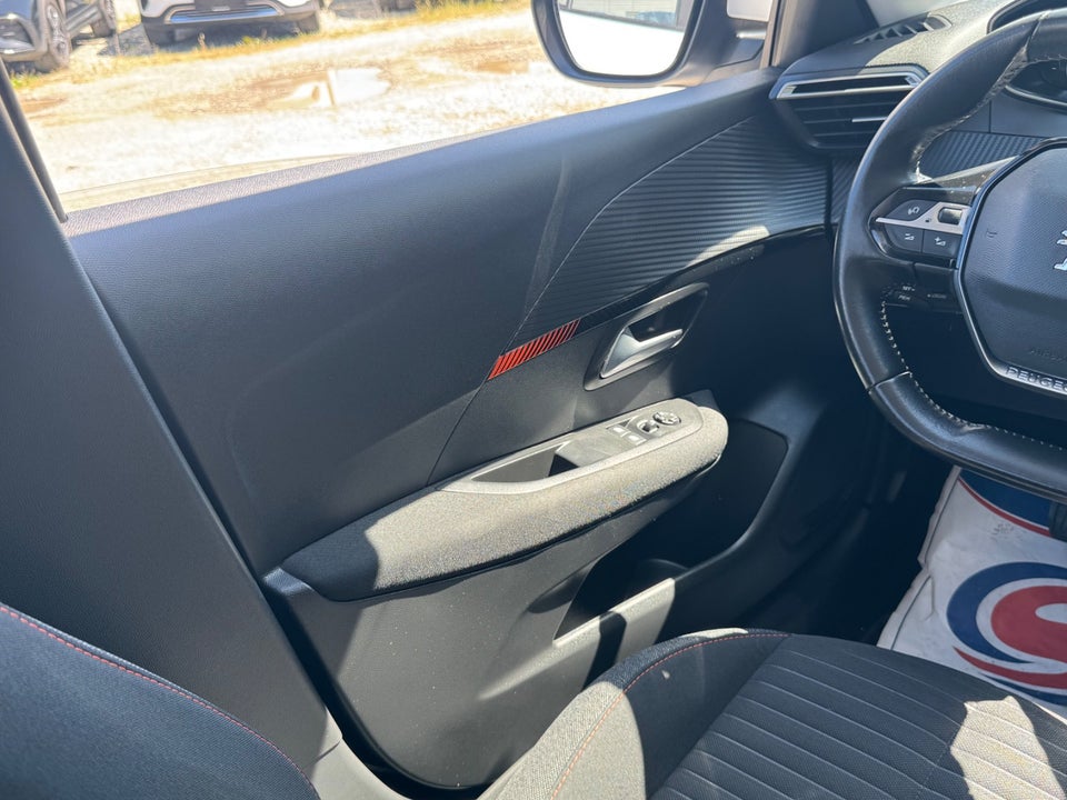 Peugeot 208 1,2 PureTech 75 Active 5d