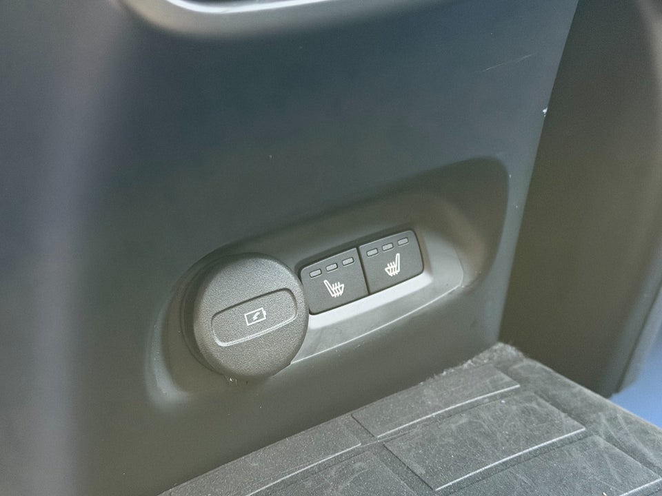 Volvo XC40 P6 ReCharge Core 5d