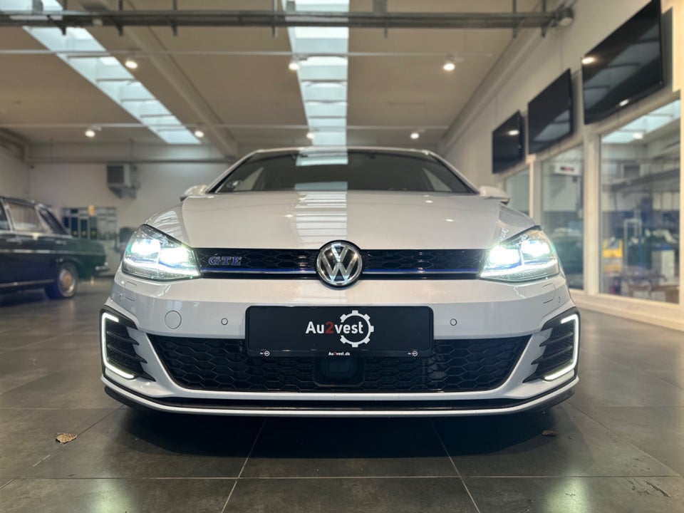 VW Golf VII 1,4 GTE DSG 5d