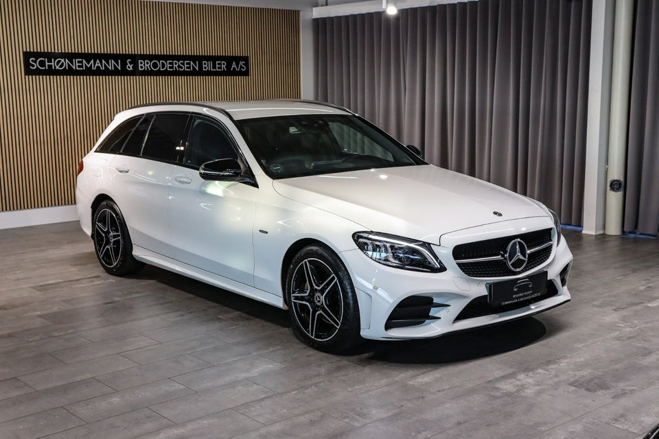 Mercedes C220 d 2,0 AMG Line Night Edition stc. aut. 5d