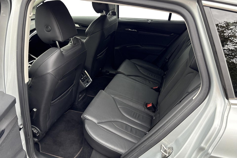 Skoda Enyaq 80 iV 5d