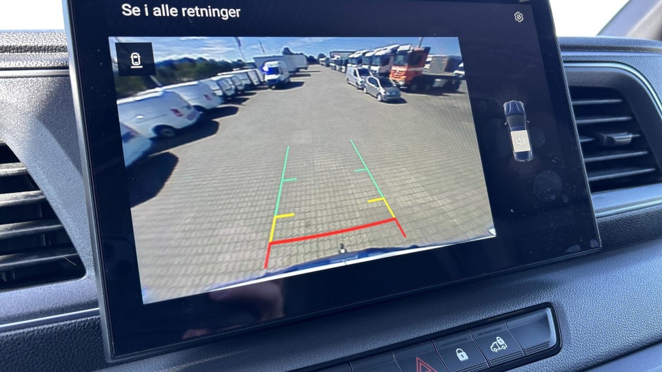 Renault Master V T33 2,0 dCi 130 L2H2 Kassevogn Tekno