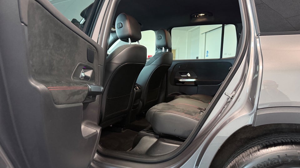 Mercedes EQB250 AMG Line 5d