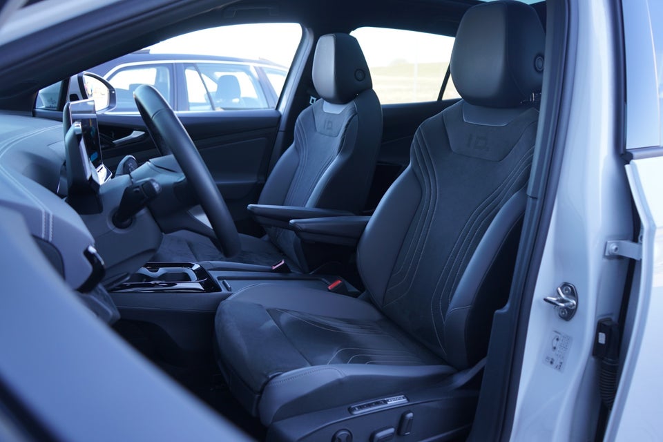 VW ID.4 77 Style 5d