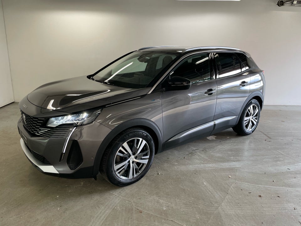 Peugeot 3008 1,6 Hybrid First Selection EAT8 5d