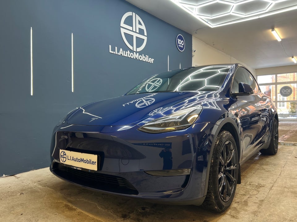 Tesla Model Y Long Range AWD 5d