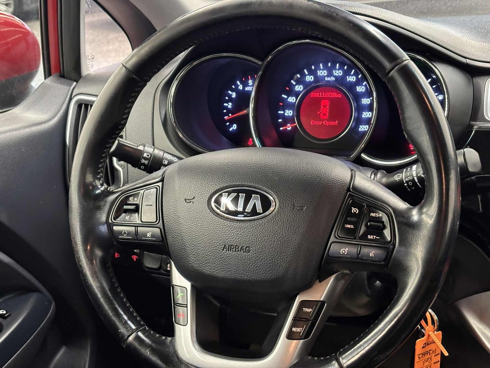 Kia Rio 1,4 CRDi 90 Attraction 5d