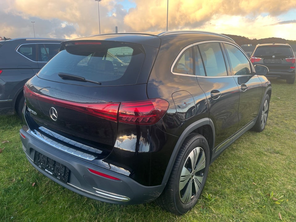 Mercedes EQA250+ Progressive 5d