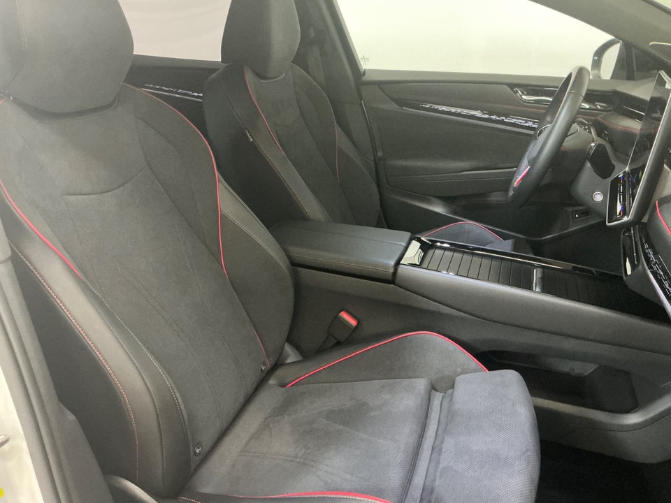 VW ID.7 86 GTX Tourer 4Motion 5d