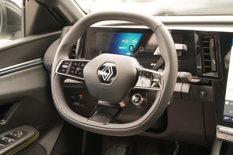 Renault Megane E-Tech 60 Iconic 5d