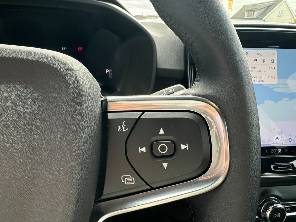 Volvo XC40 P6 ReCharge Plus 5d