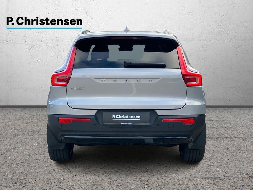 Volvo EX40 Extended Range Plus 5d