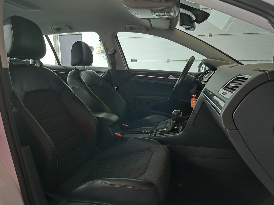 VW Golf VII 1,4 TSi 140 Highline DSG BMT 5d