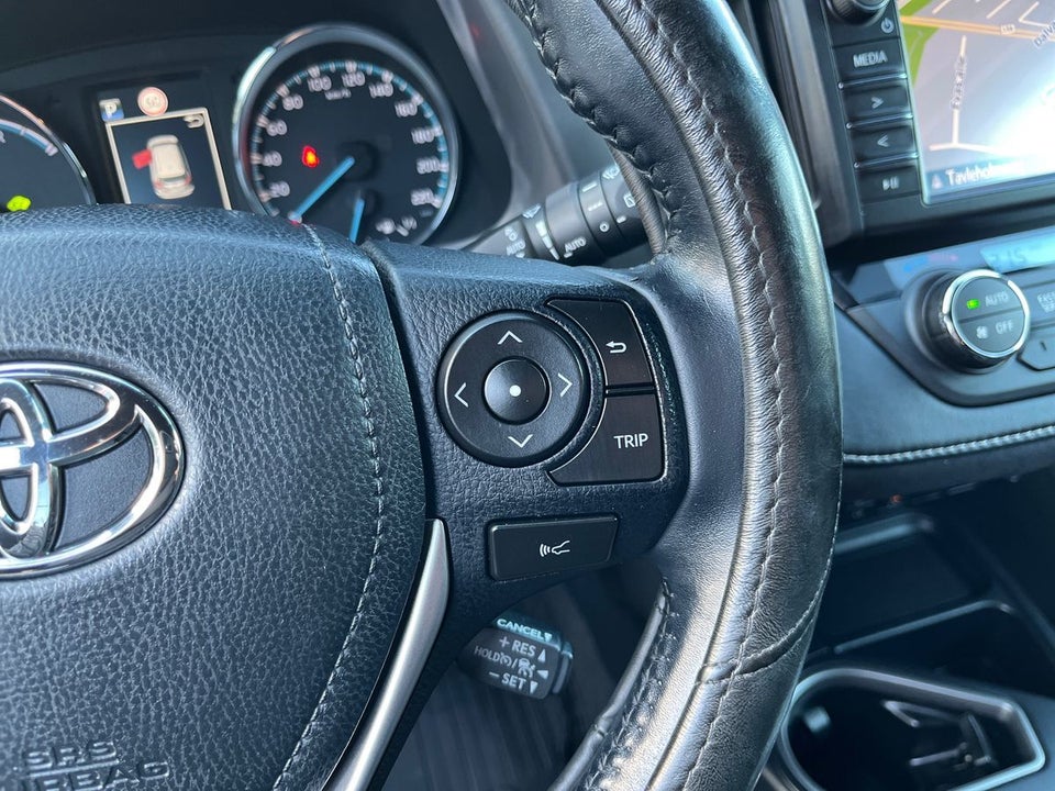 Toyota RAV4 2,5 Hybrid H3+ MDS 5d