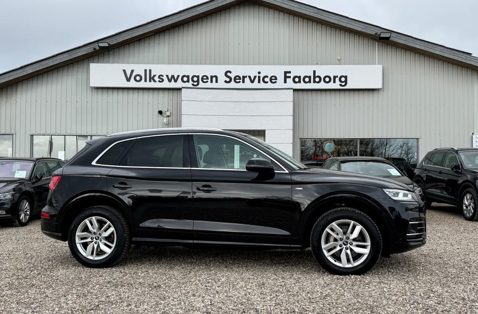 Audi Q5 55 TFSi e Sport Prestige Tour quattro S-tr. 5d