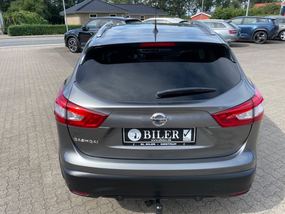 Nissan Qashqai 1,5 dCi 110 Tekna 5d