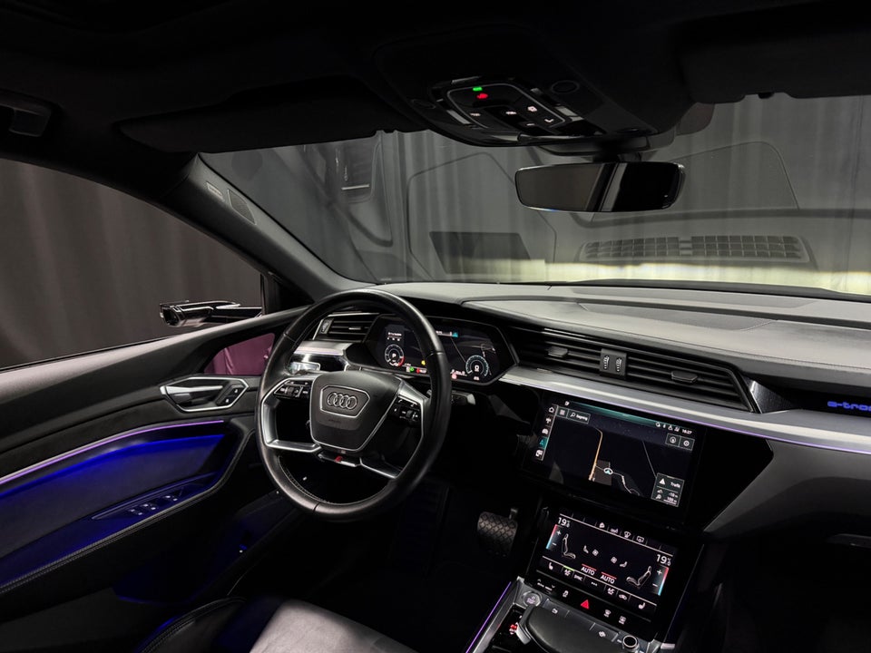 Audi e-tron 55 S-line Sportback quattro 5d