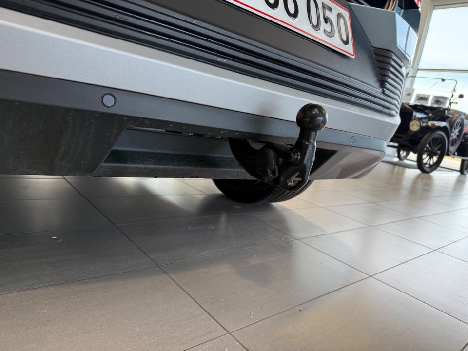 Ford Explorer 77 Select Extended Range 5d