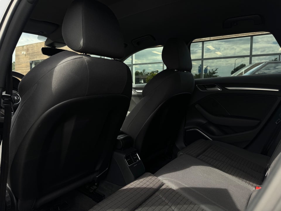 Audi A3 40 TFSi Sport Sportback quattro S-tr. 5d