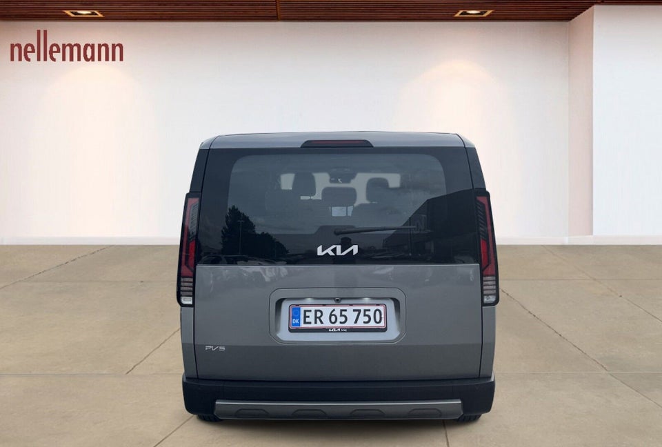 Kia PV5 71 Long Range Upgrade 5d