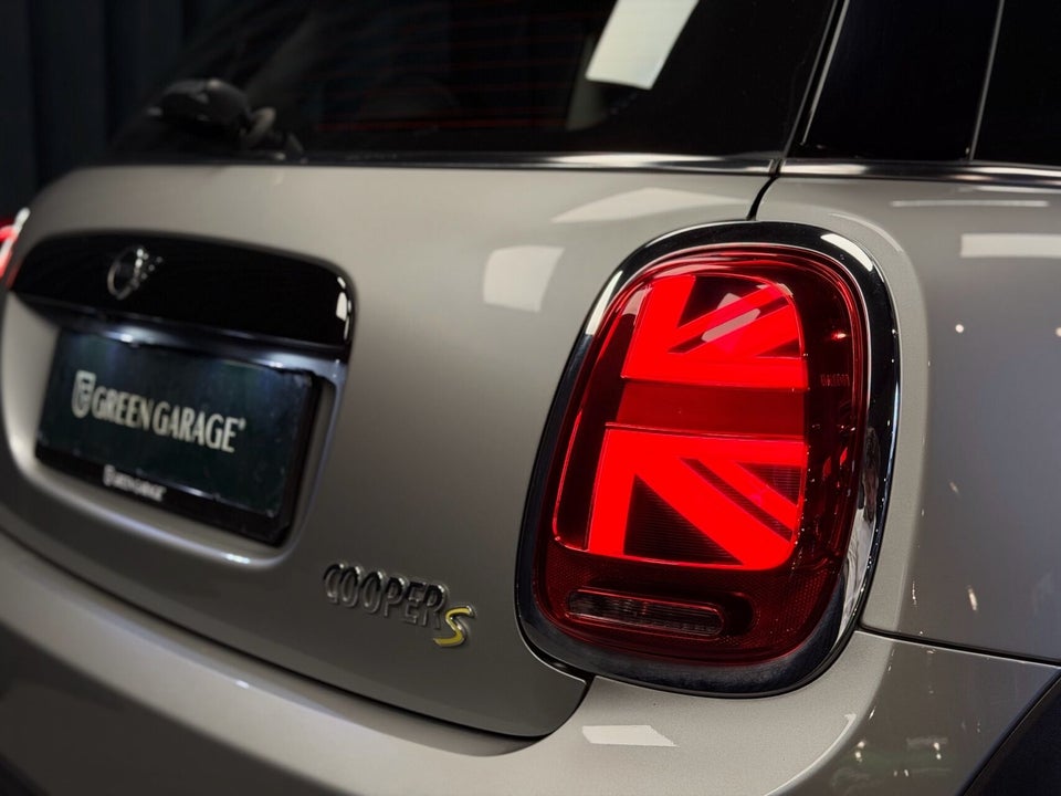 MINI Cooper SE Classic Trim 3d