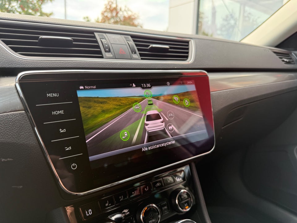 Skoda Superb 1,4 TSi iV Style Combi DSG 5d
