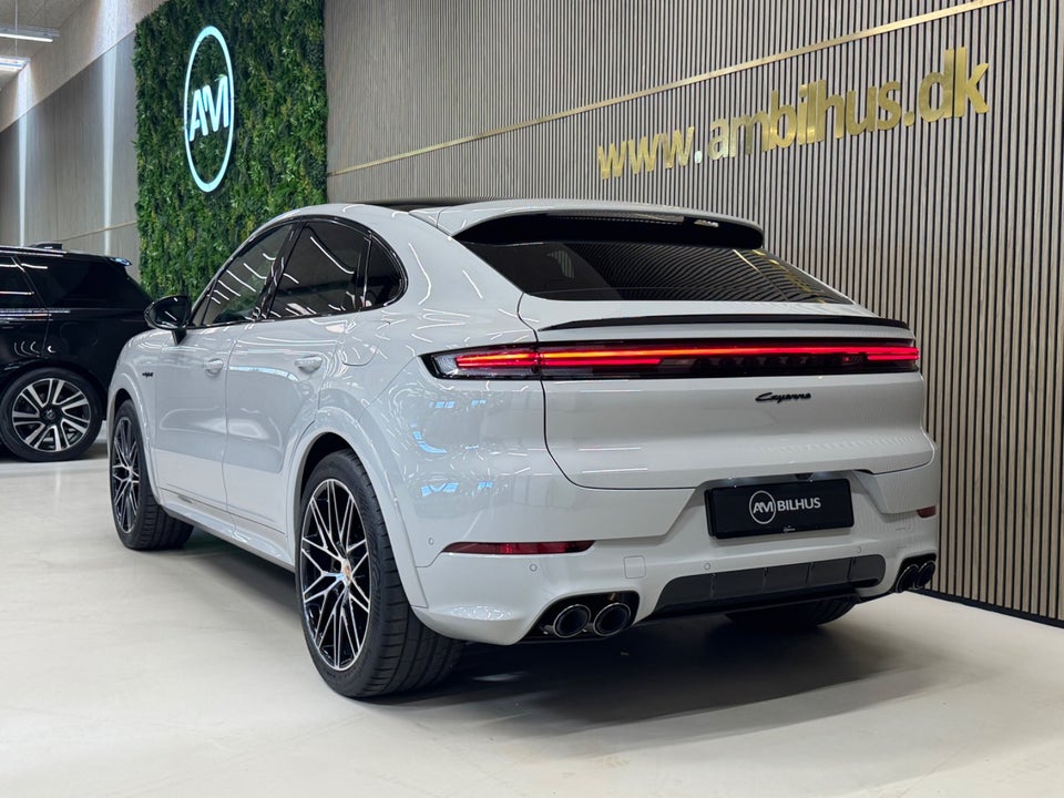 Porsche Cayenne 3,0 E-Hybrid Coupé Tiptr. 5d