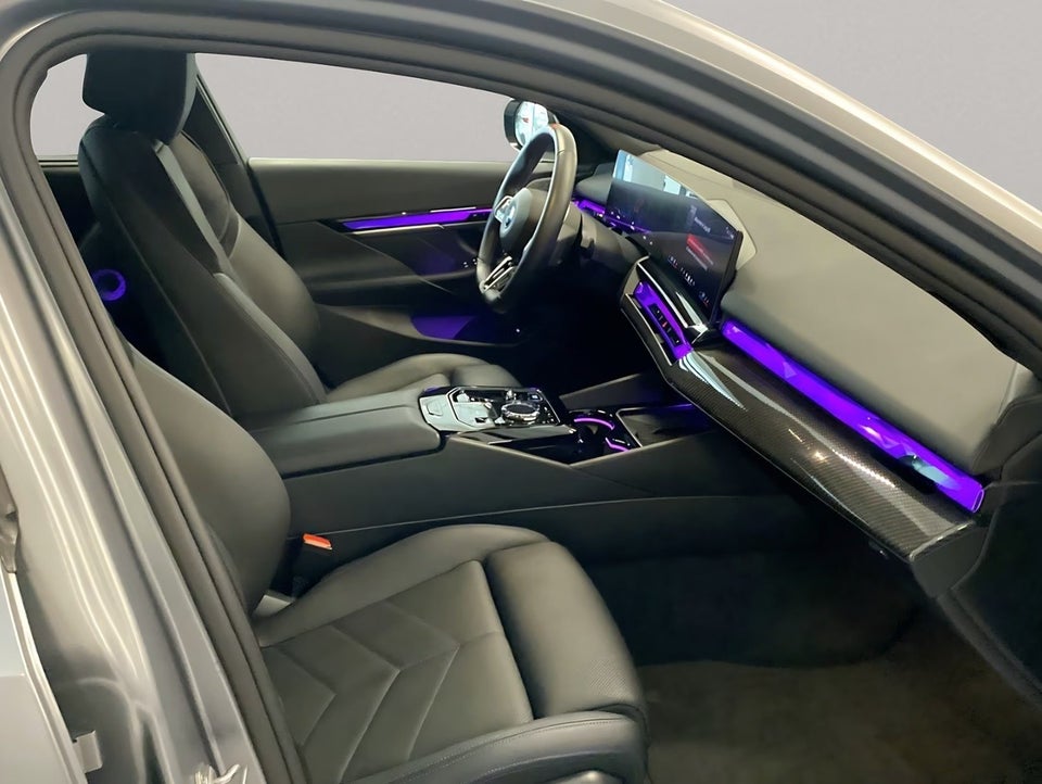 BMW i5 M60 M-Sport xDrive 4d