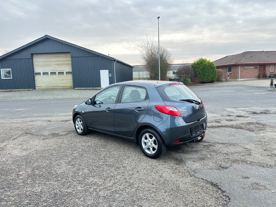 Mazda 2 1,3 Takara Edition 5d