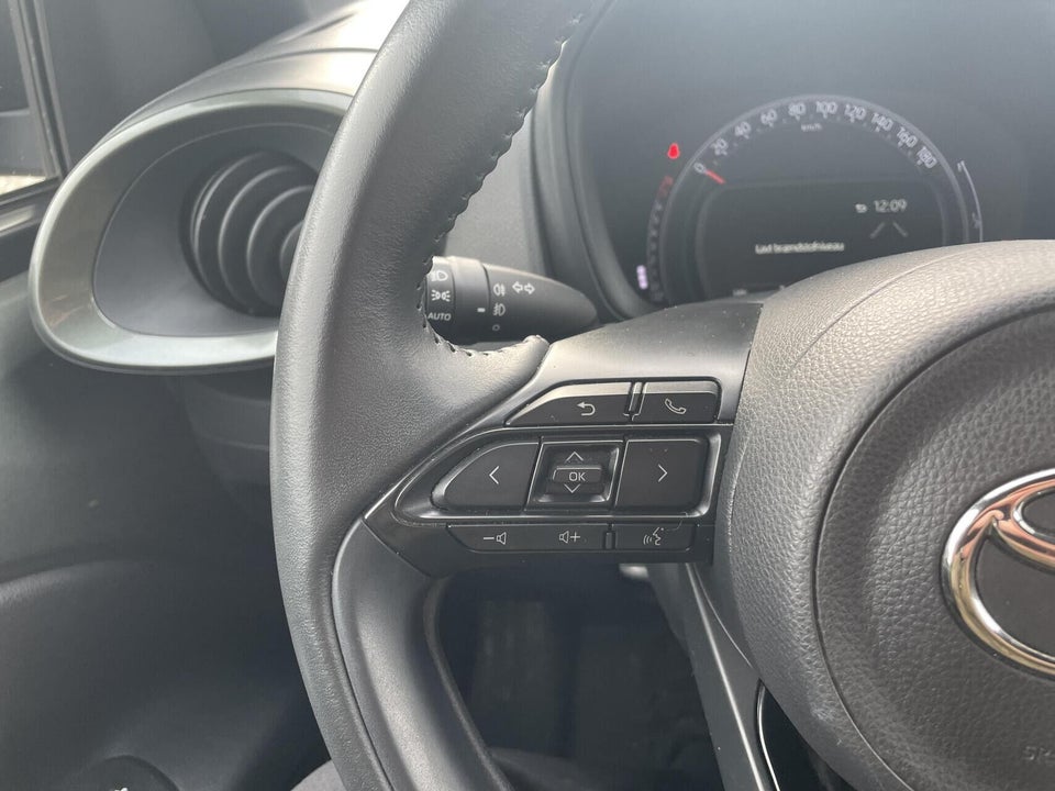 Toyota Aygo X 1,0 Pulse s-CVT 5d